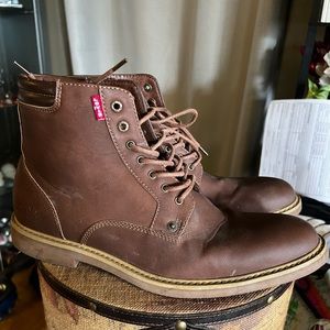Mens Levi Boots. Size 11